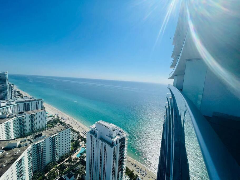 Stay At The Top With Amazing Views By Rent4Us Hollywood Extérieur photo