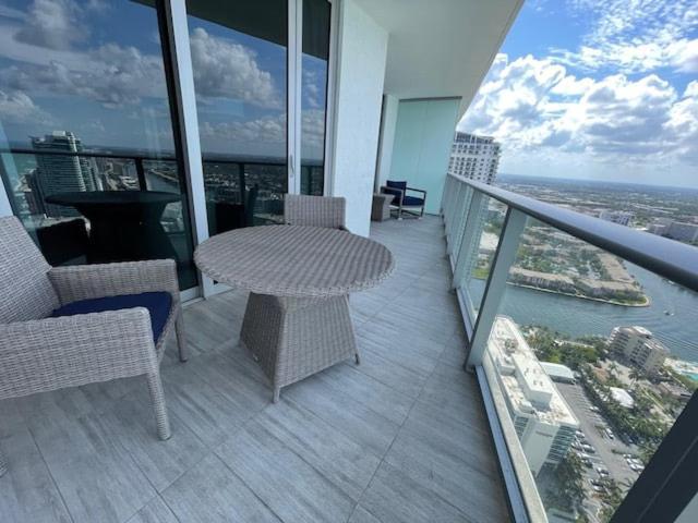 Stay At The Top With Amazing Views By Rent4Us Hollywood Extérieur photo
