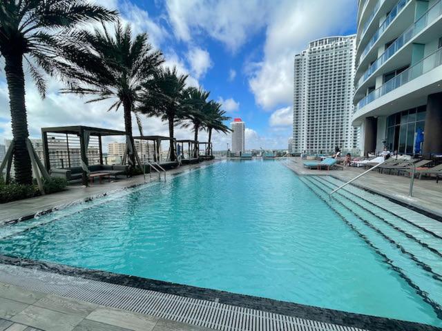 Stay At The Top With Amazing Views By Rent4Us Hollywood Extérieur photo